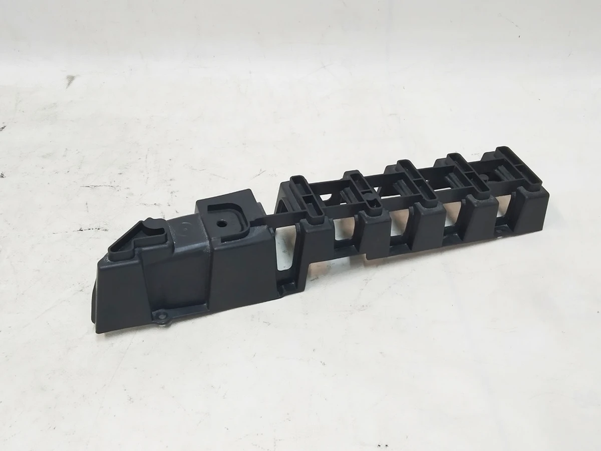 12 Кронштейн накладка повітропроводу лівий (6 місць) Tesla model X 1089758-00-B