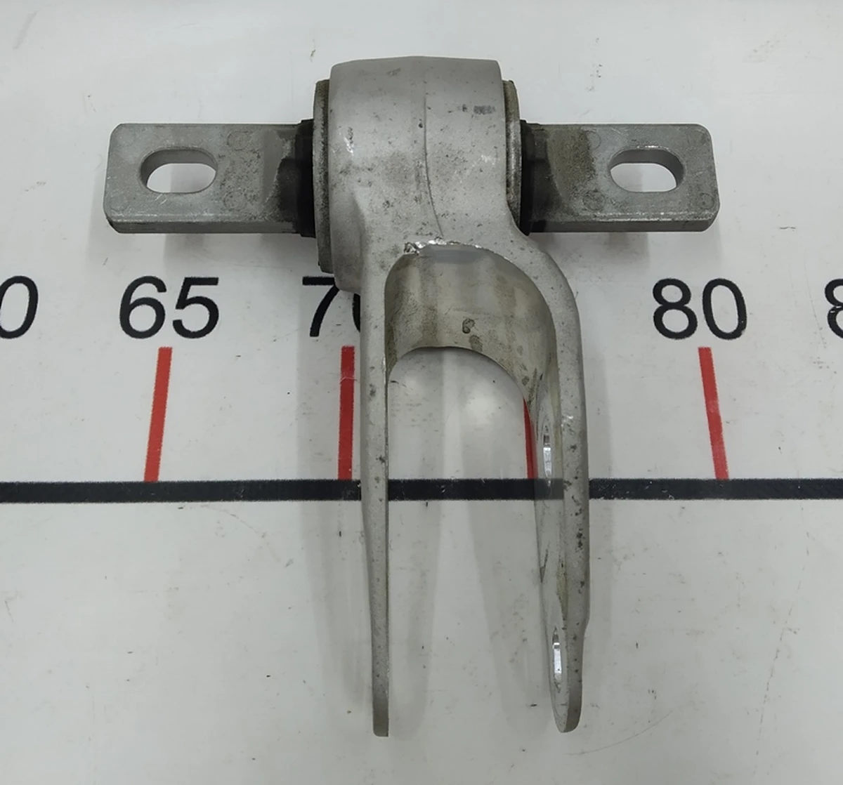 8 Engine mount bracket front cushion left fork AWD Tesla model S model S REST model X 1055366-00-H