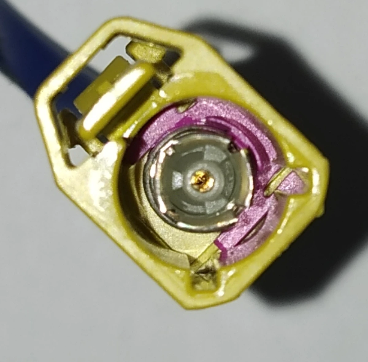 5 Кабель з'єднувальний електропроводки основної передньої Tesla model X 1055700-00-D