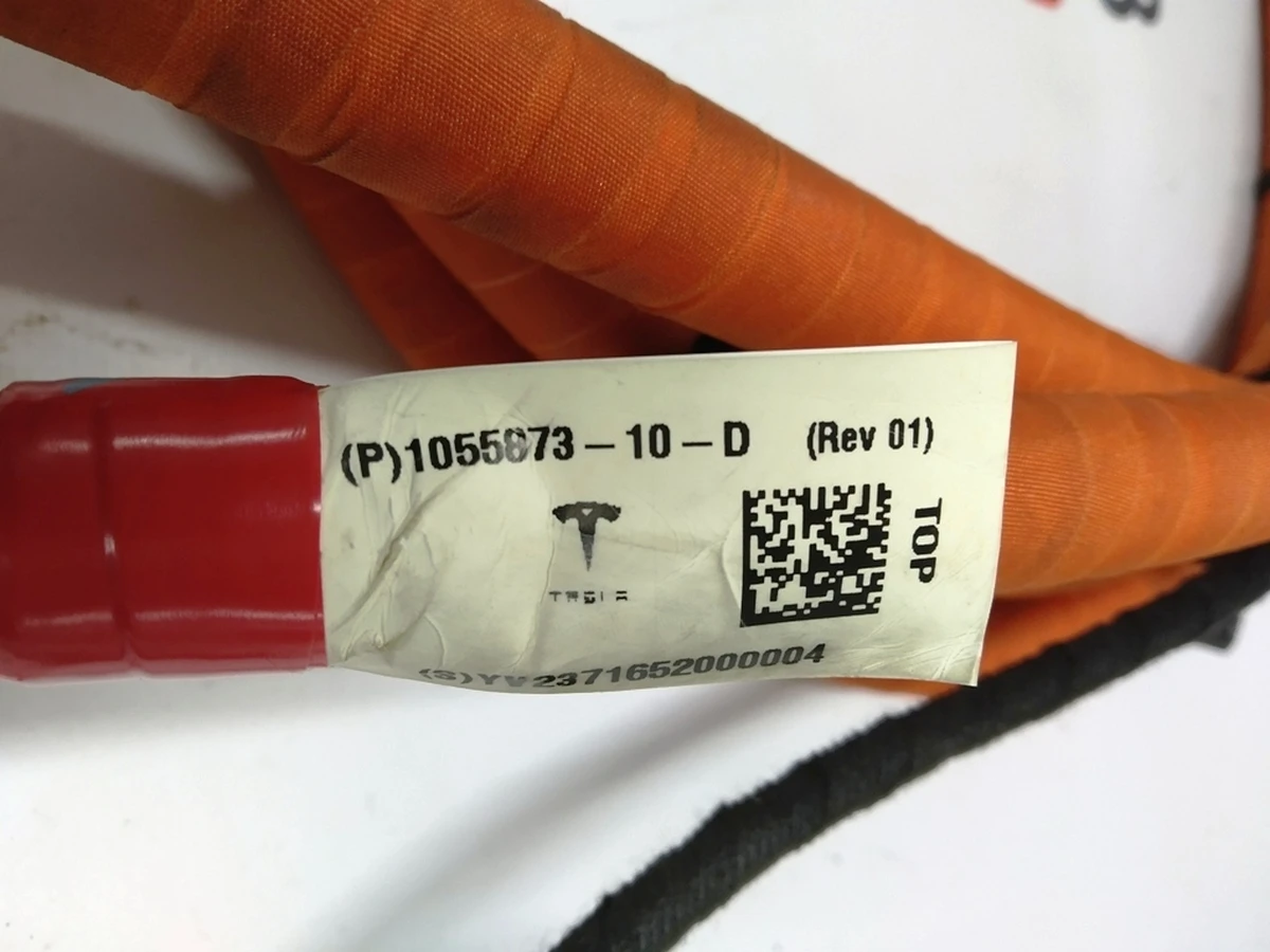 11 High voltage charging port cable (complete with earth cable) AWD Tesla model S REST 1055873-10-G