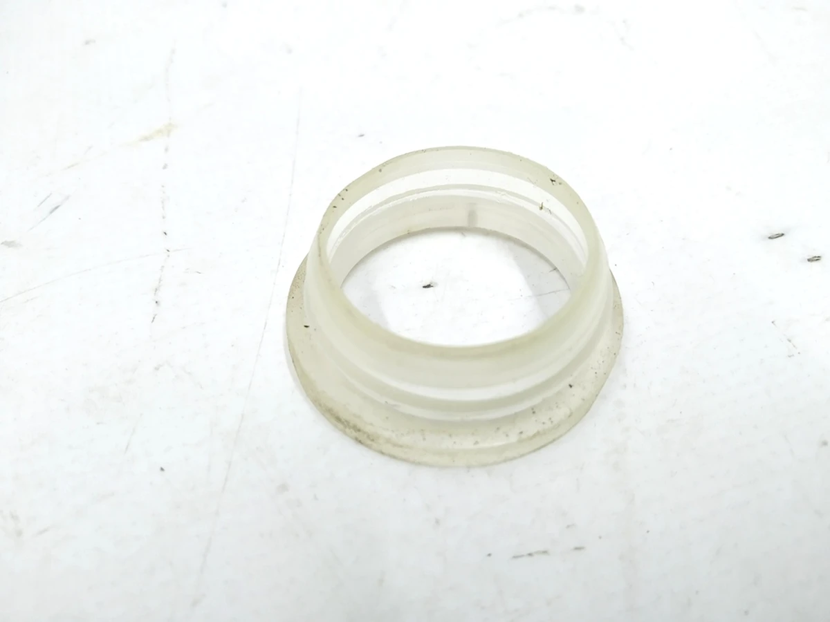 3 Кольцо уплотнительное датчика уровня жидкости бачка стеклоомывателя Tesla Model X, Model 3, Model Y 1056771-00-A