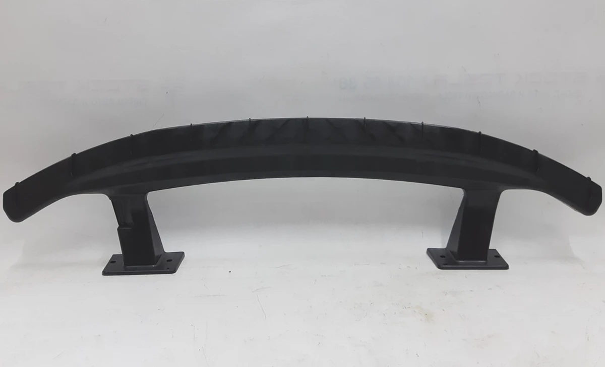 11 Гребінець переднього бампера NEW Tesla S REST 1056837-00-D