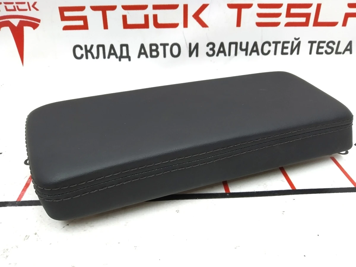 13 Підлокітник консолі PUR BLACK NEU 100i лівий Tesla model S REST 1046444-21-D