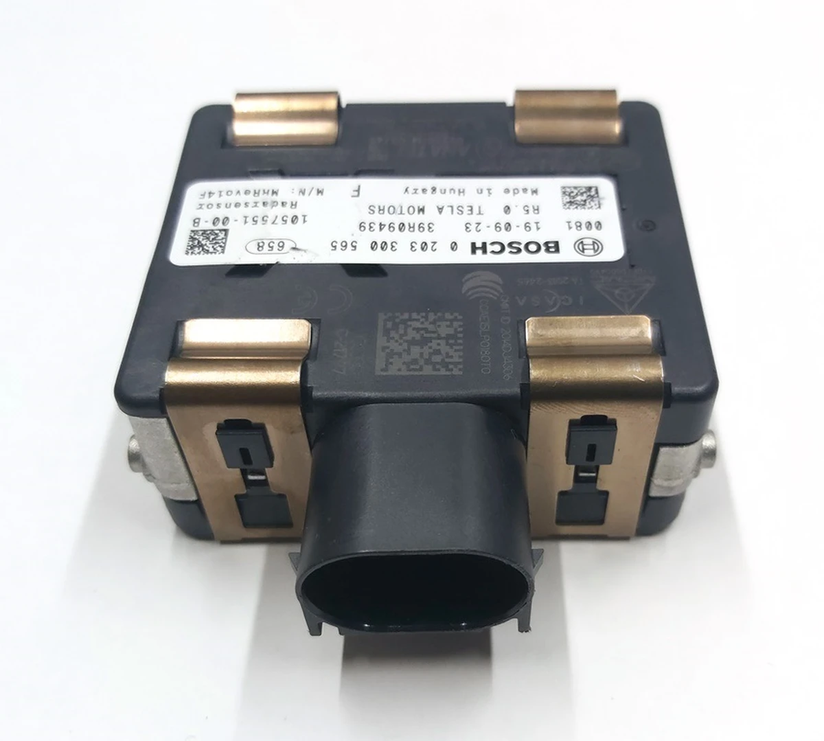 1 Радар автопілота АП 2.0 NEW Tesla S,S REST,X 1057551-00-B