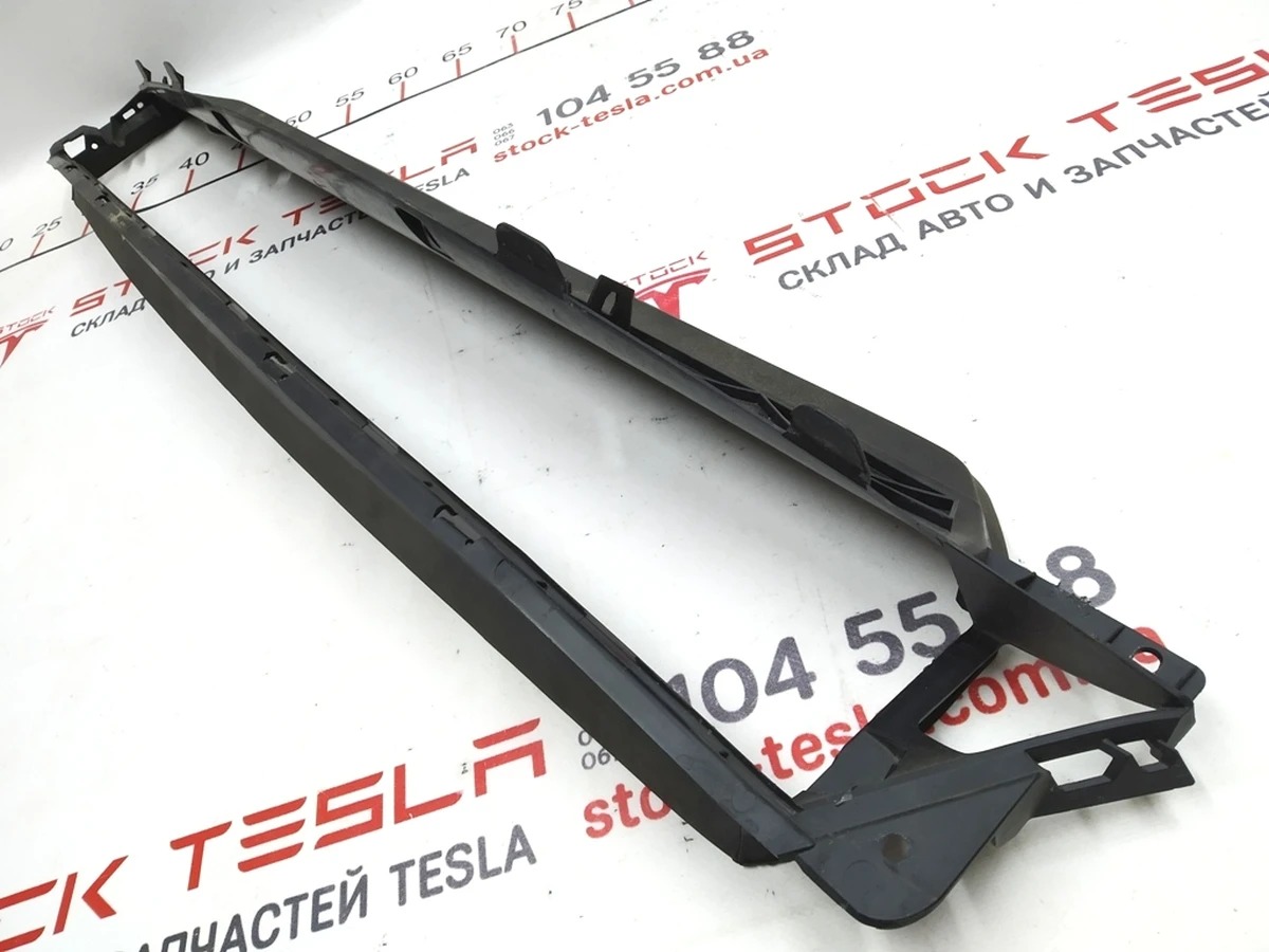 12 Дифузор передній охолодження радіатора основного Tesla model S REST 1057847-00-E