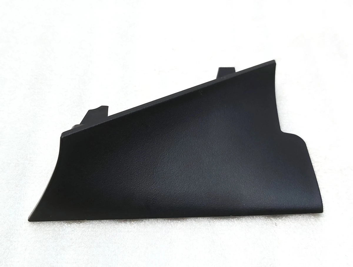 13 Заглушка (накладка) диффузора переднего правая Tesla model S REST 1057850-00-C