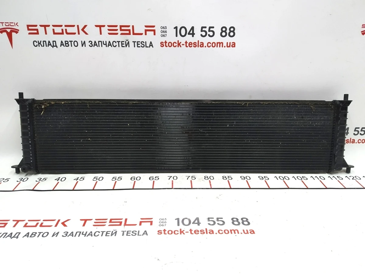 1 Cooling radiator main Tesla model S REST 1057999-00-B