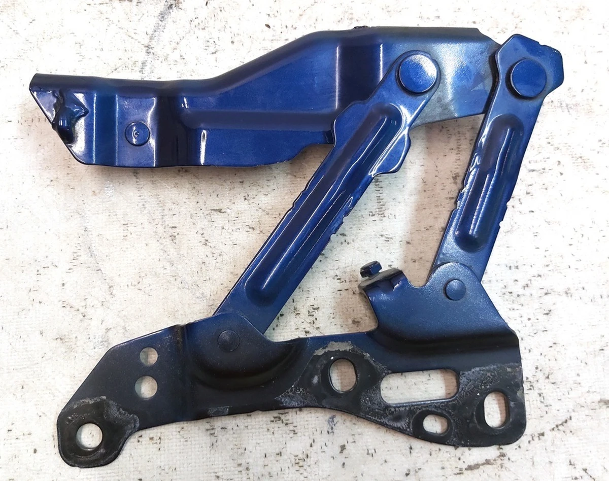 1 Петля кріплення капота ліва PPSB Tesla model X 1058041-00-B