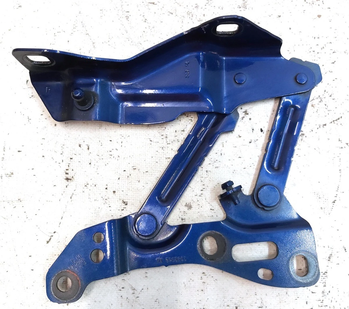 1 Петля кріплення капота права PPSB Tesla model X 1058042-00-B