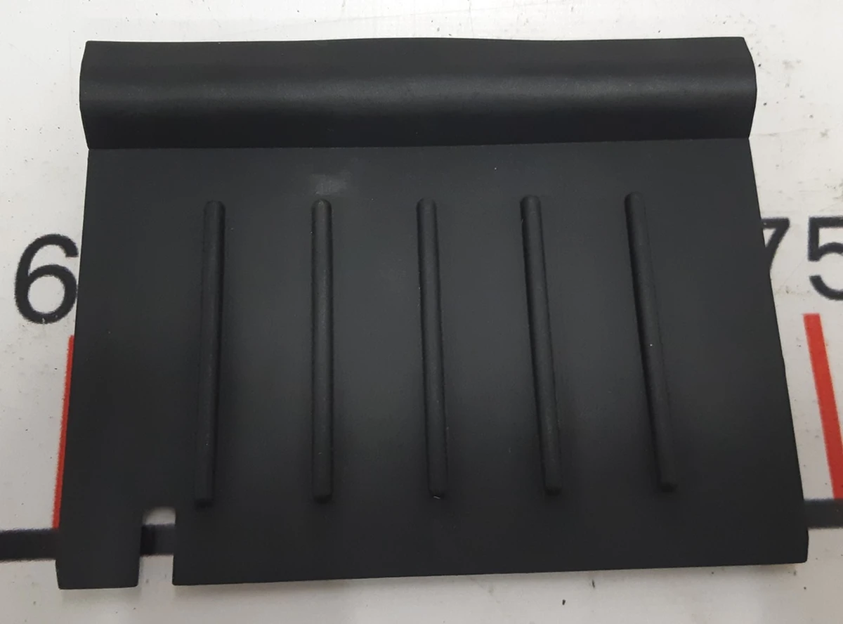 14 Килимок гумовий центральній консолі преміум малий Tesla Model S REST, Model X 1058084-00-C