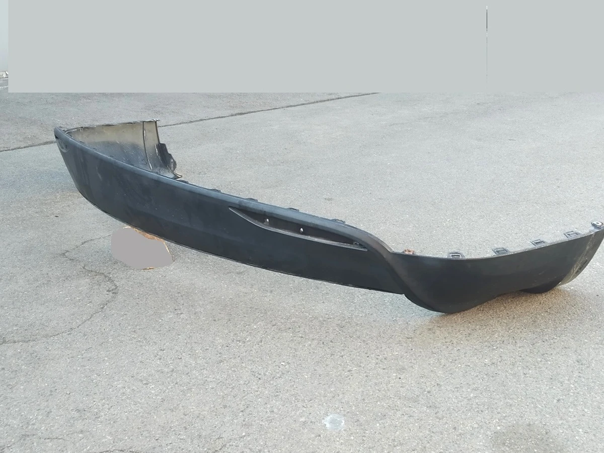 2 Накладка нижняя (структурная) бампера заднего (царапины) Tesla Model X 1058354-00-F