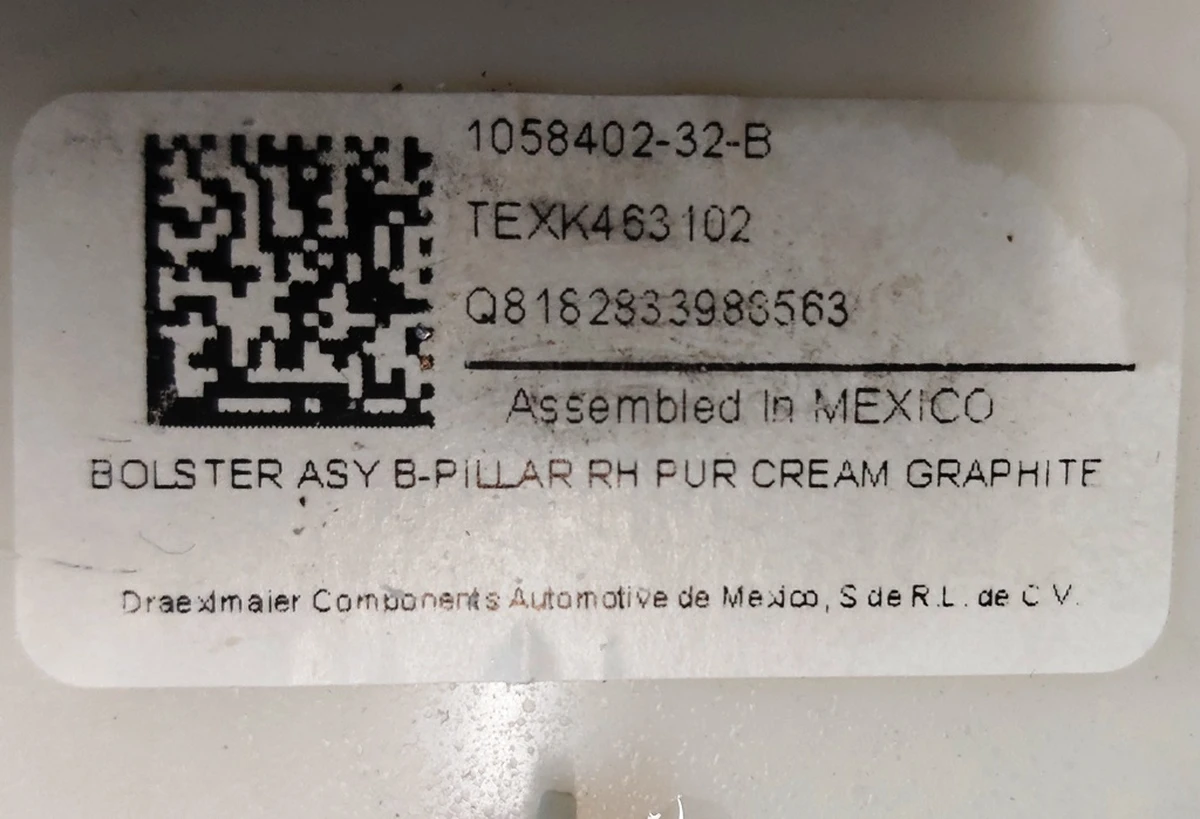 B-pillar trim pocket lower right PUR CREAM Tesla model S REST 1024686-S2-G