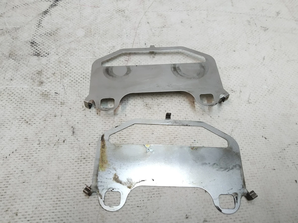 3 Антискрипные пластины задних тормозных колодок BREMBO комплект 2 шт. Tesla Model S, Model S REST, Model X 1059198-00-A 3 Антискрипные пластины задних тормозных колодок BREMBO комплект 2 шт. Tesla Model S, Model S REST, Model X 1059198-00-A