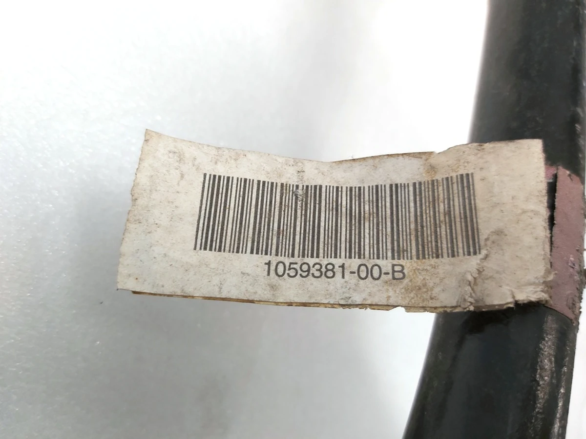 2 Стабилизатор передний 22 мм с повреждением Tesla model S REST 1059381-00-B