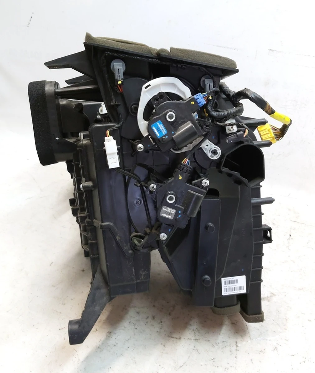 6 Печка салона в сборе некондиция Tesla model S REST 1116135-00-C