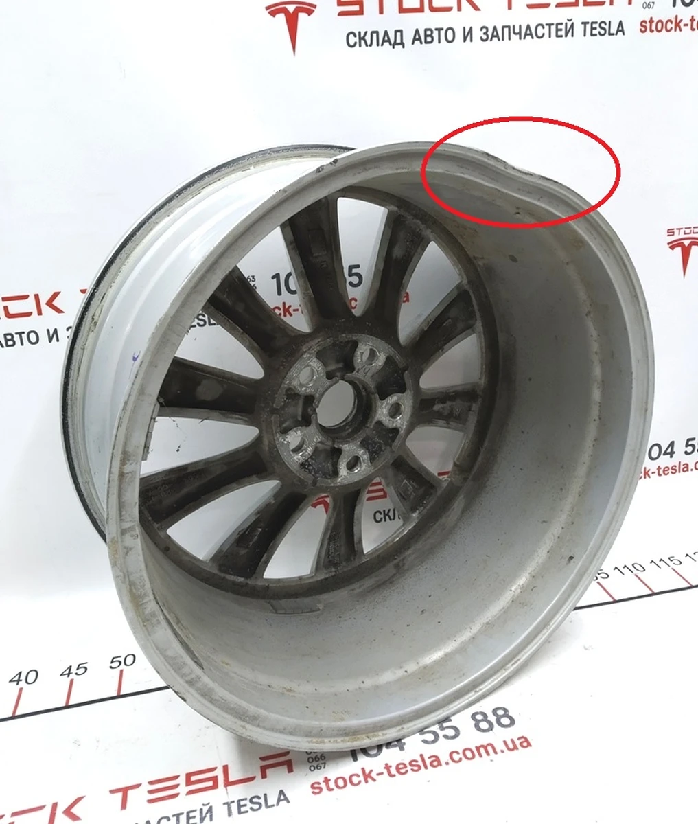 1 Диск колісний 19X8.0 ET40 - SILVER SLIPSTREAM з пошкодженням Tesla model S, model S REST 1076891-00-B