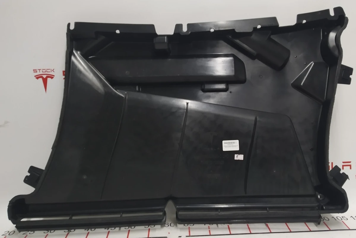 14 Диффузор воздухозаборника под фильтр NEW Tesla model S REST 1060466-00-С