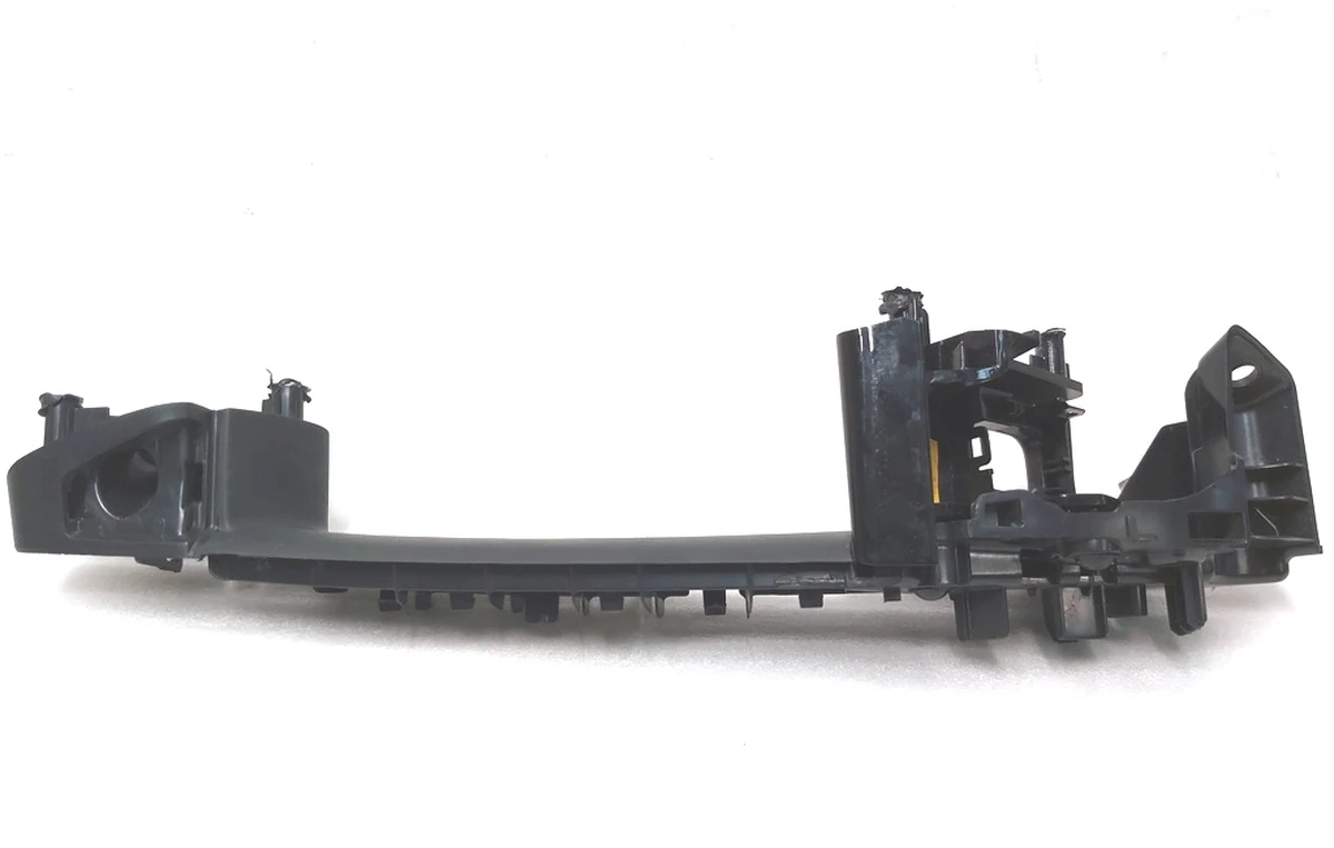 1 Ручка дверей задньої лівої внутрішня частина з основою під кнопку глянсовою Tesla model 3 1090413-02-L