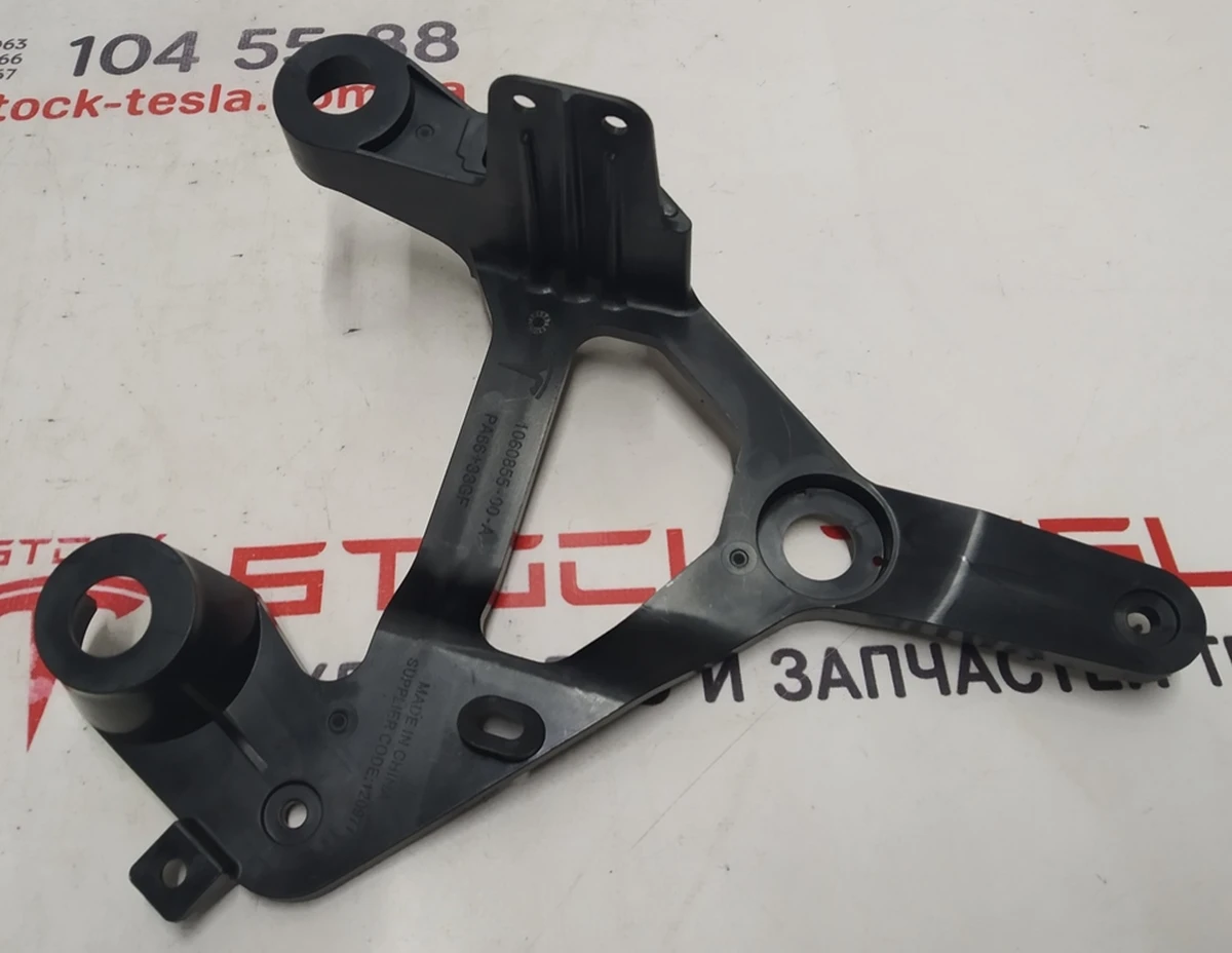 10 Кронштейн компрессора (пластик) нижний NEW Tesla model S REST 1060855-00-A