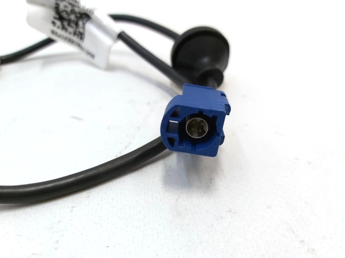 1 Камера заднього виду Tesla Model S REST, Model X 1061269-00-D