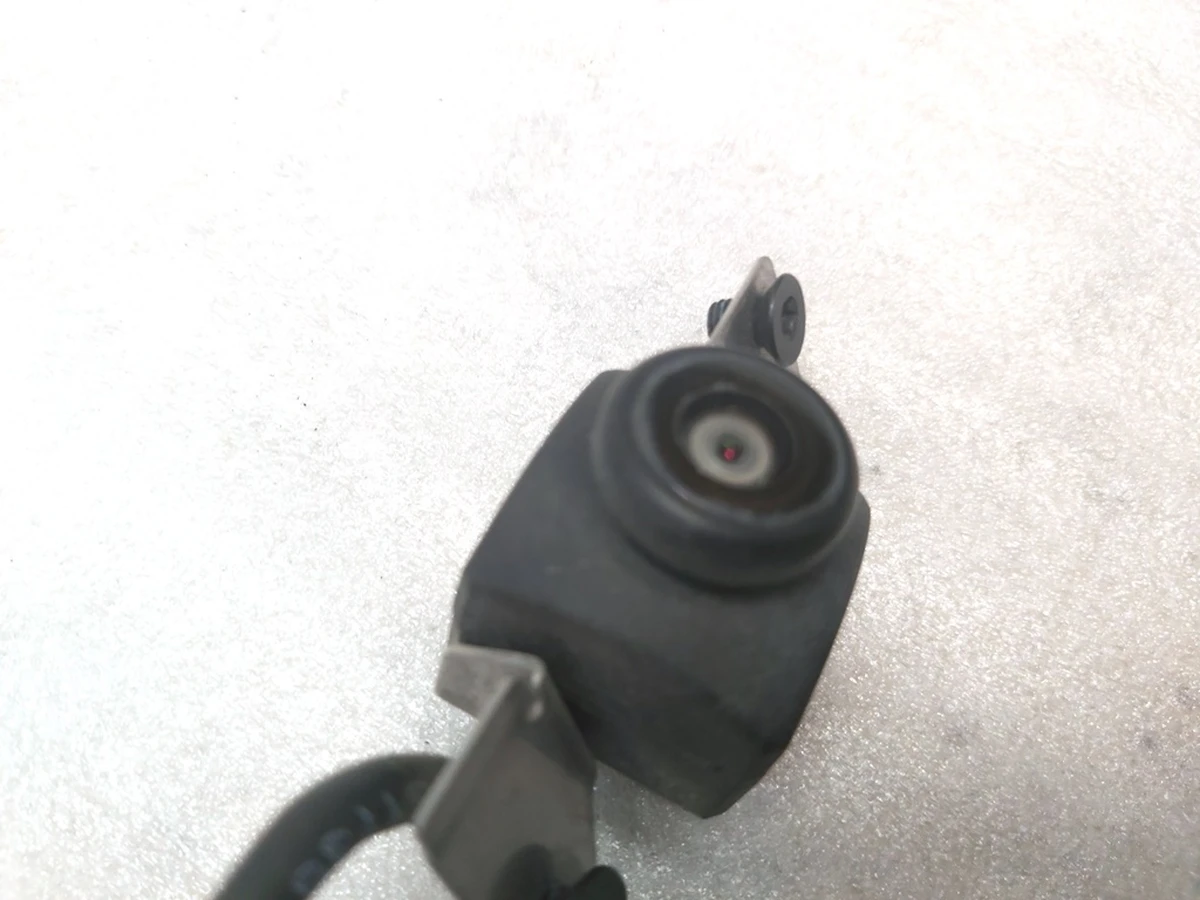 1 BACKUP CAMERA (SEMCO) Tesla model S REST, model X 1061269-00-D