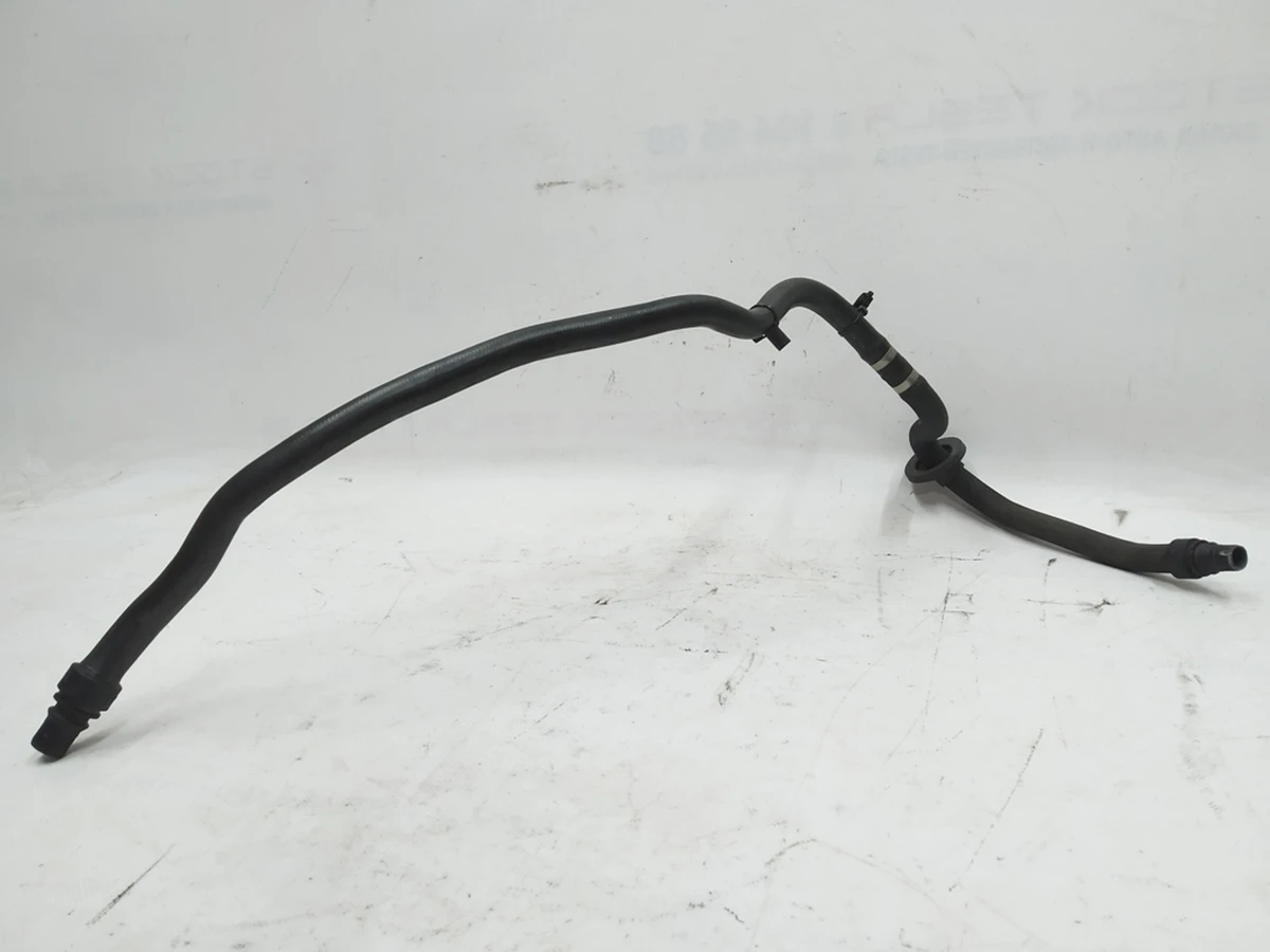 9 Трубопровод охлаждения мотора заднего правый Tesla model X 1061749-00-F