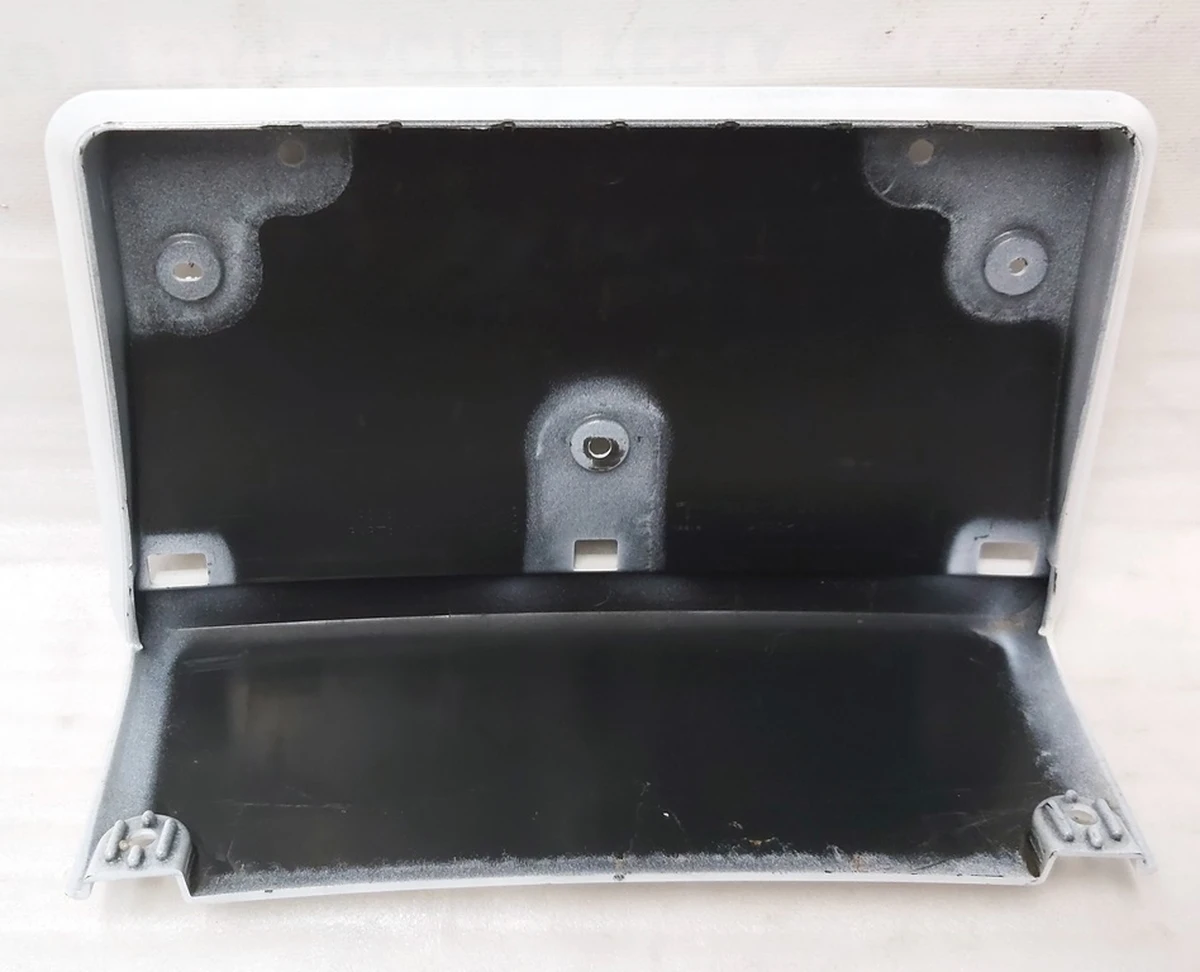 1 LICENSE PLATE BRACKET SHELL, NA, PPSW Tesla model S REST 1061911-00-C