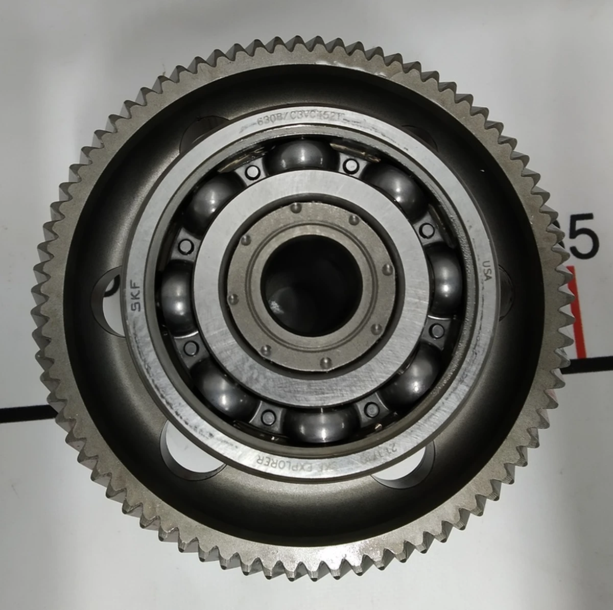 1 Intermediate gear shaft assembly with bearing (1002633-00-Q) Tesla model S, model S REST 1062387-00-B