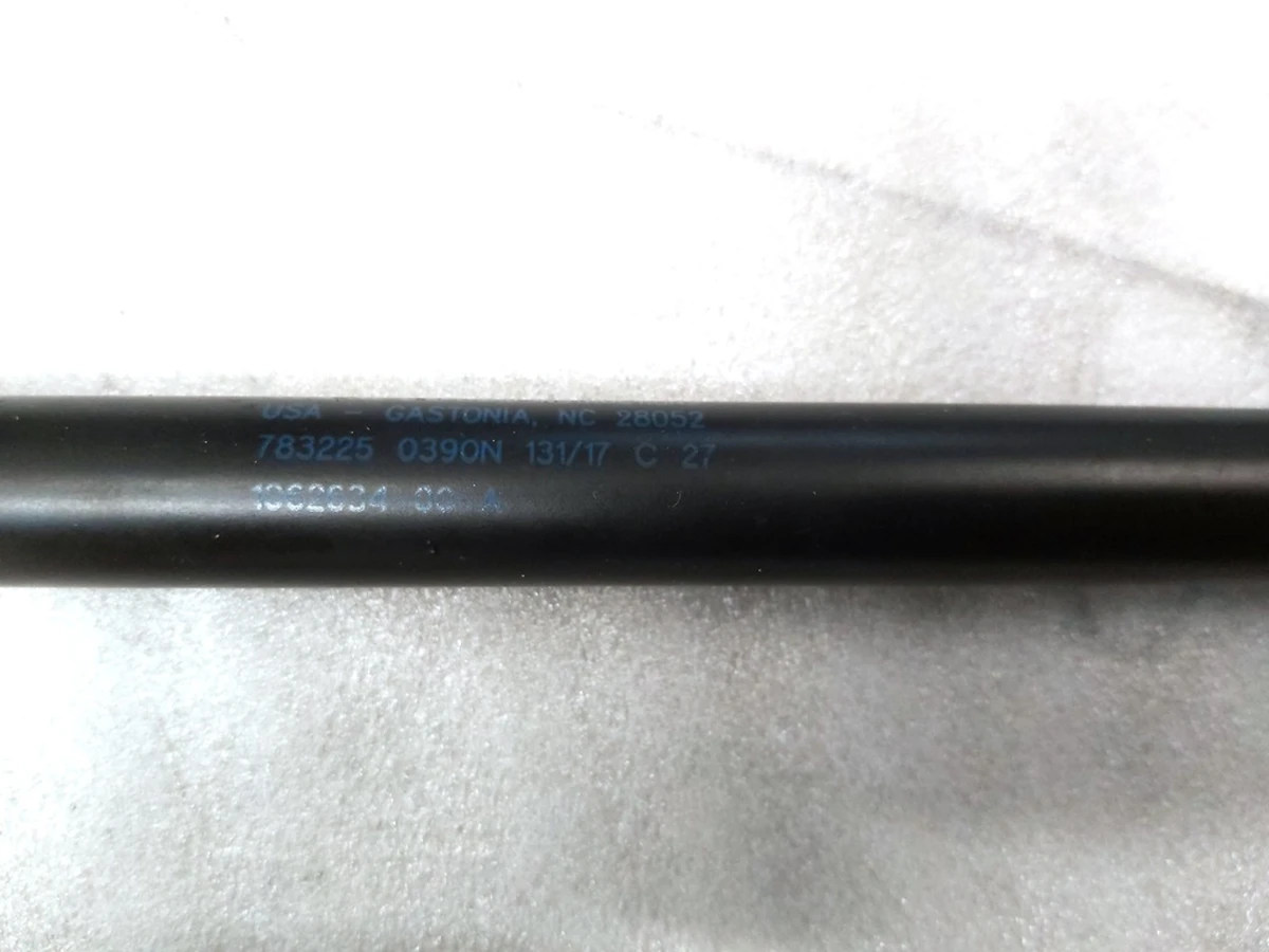 1 GAS STRUT - HOOD Tesla model S, model S REST 1062634-00-A