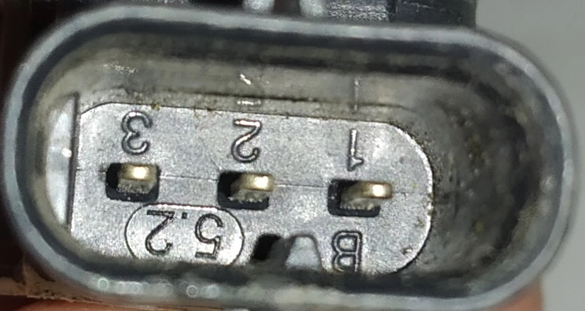 3 Датчик парктроніка S1 S6 (12 датчиків система PARK ASSIST) АП 1 Tesla model X 1063119-S0-A