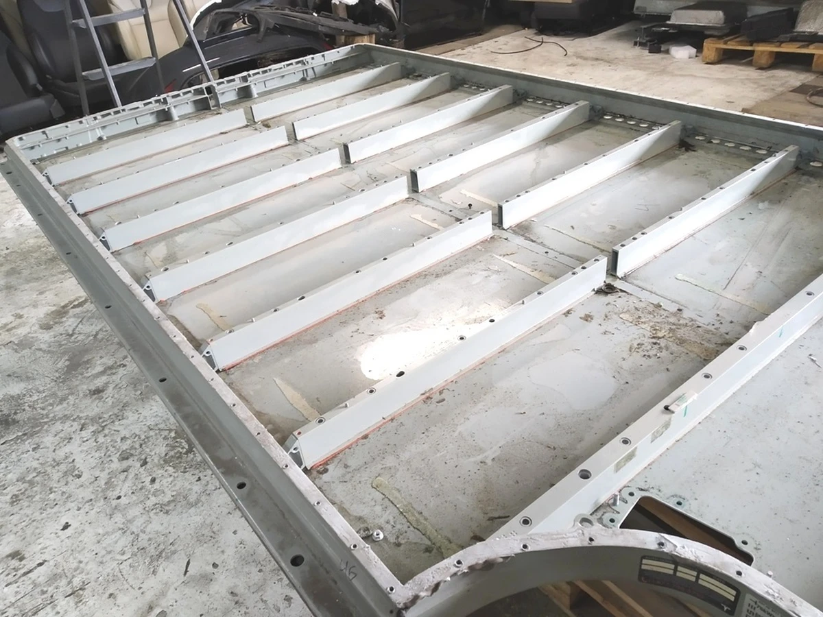 Main battery metal case 90 kWh Tesla model S REST, Tesla model X 1063792-00-A