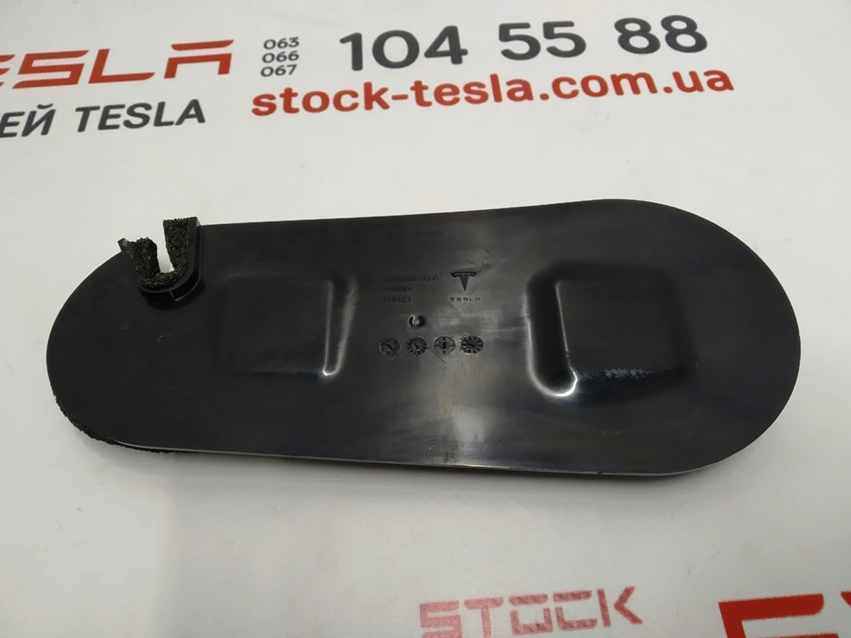 6 Заглушка замка дверь задняя левая Tesla model S REST 1064669-00-A