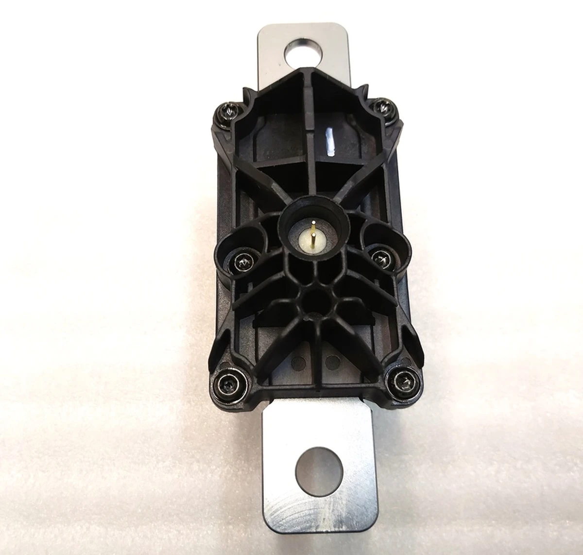 21 HIGH VOLTAGE BATTERY - PYROTECHNIC DISCONNECT - ASSEMBLY Tesla model 3, model 3 Jan 2024, model Y 1064689-00-J