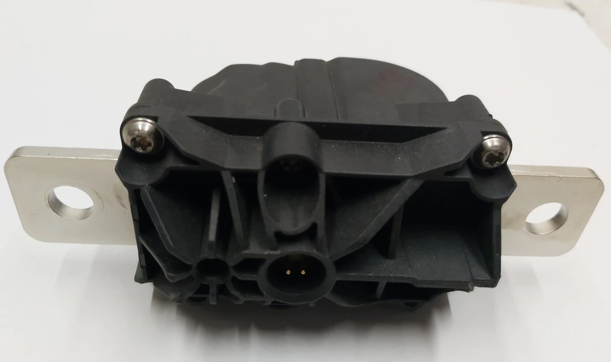 DISCONNECT,BATTERY,PYRO Tesla model 3 model Y 1064689-00-J