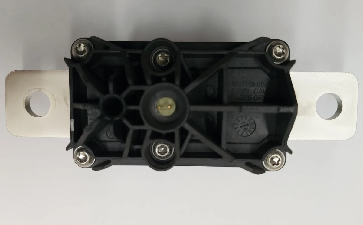 DISCONNECT,BATTERY,PYRO Tesla model 3 model Y 1064689-00-J
