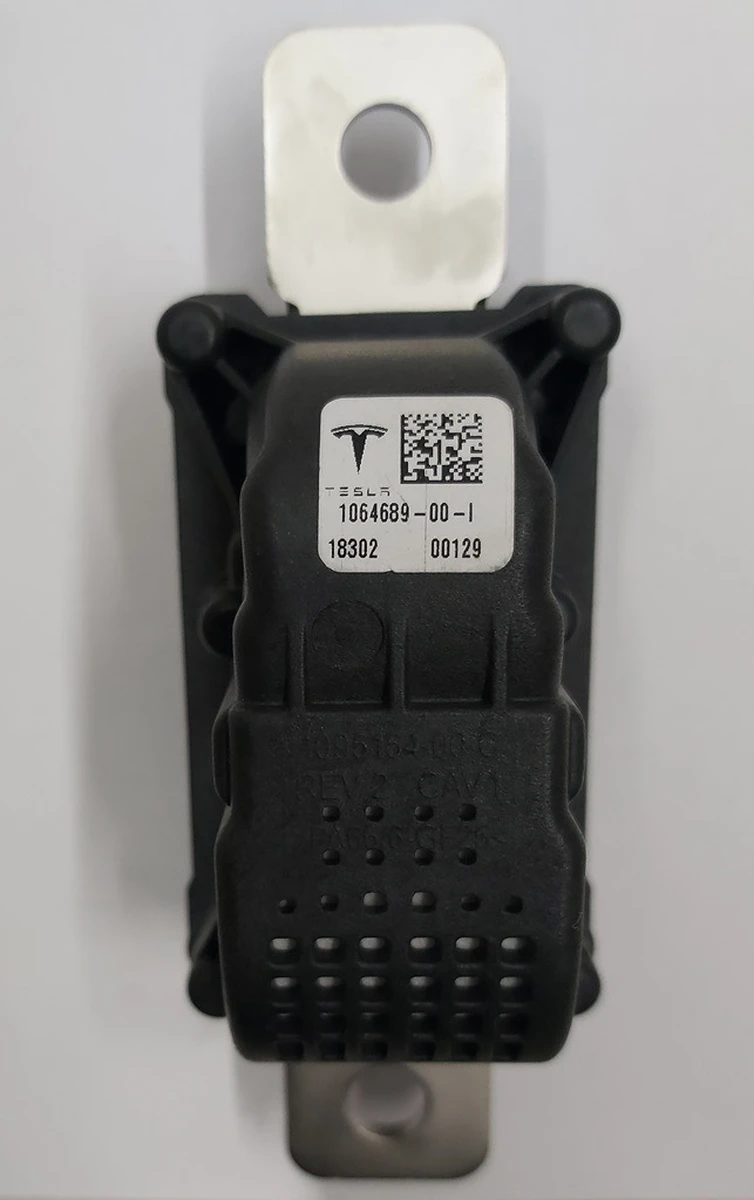 DISCONNECT,BATTERY,PYRO Tesla model 3, model 3 Jan 2024, model Y 1064689-00-J