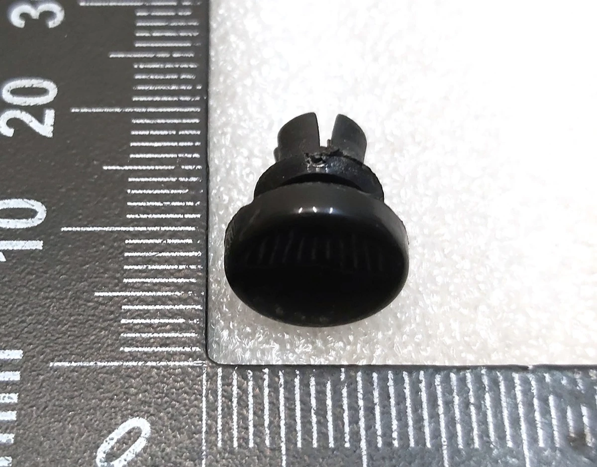 2 Кліпса PUSH-PULL RIVET 0.242x0.137-0.217 PLA Tesla model X 1065223-00-B