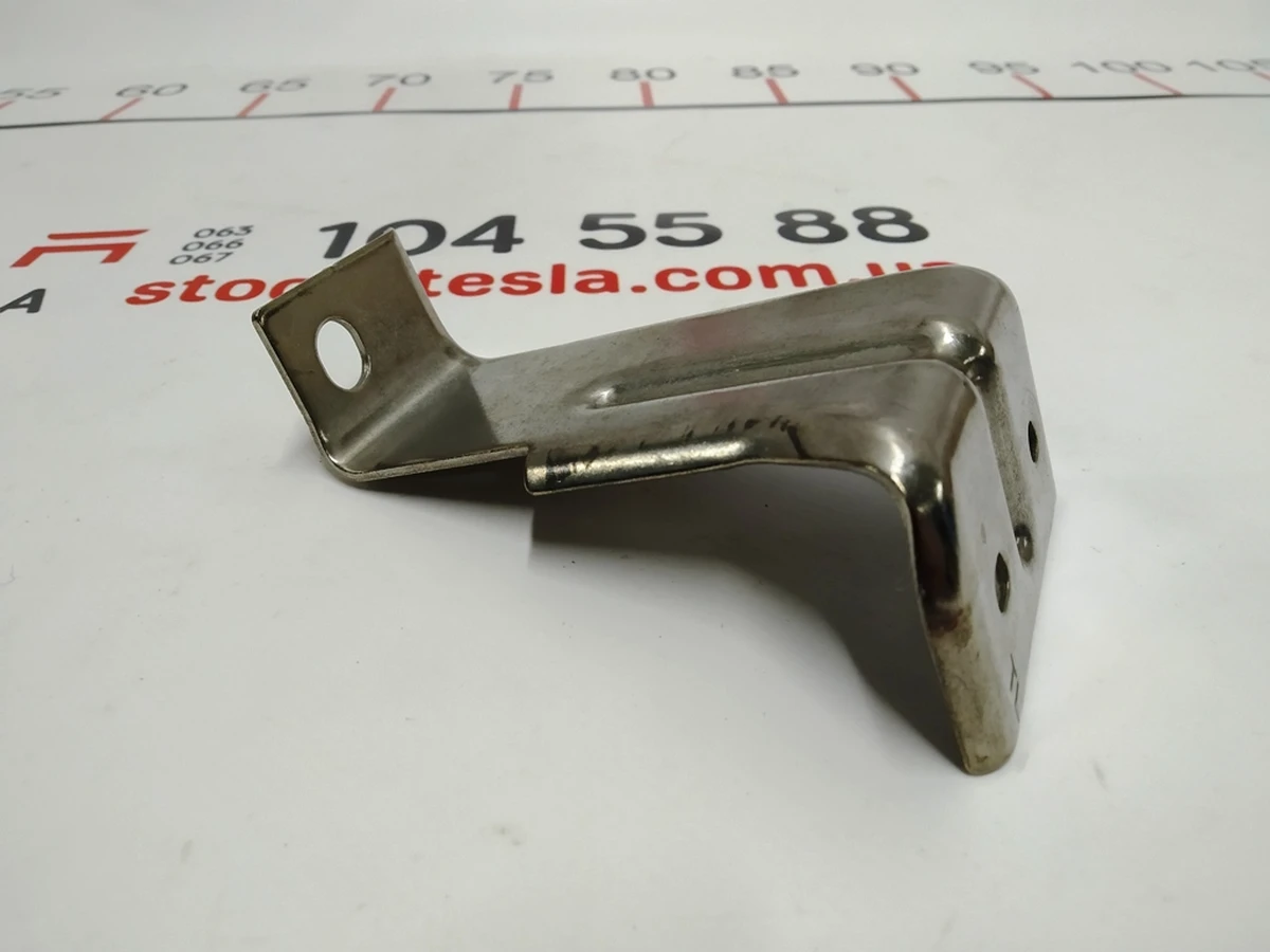 11 Кронштейн кріплення чарджера блоку TL (GEN3) Tesla model S REST 1065442-00-B