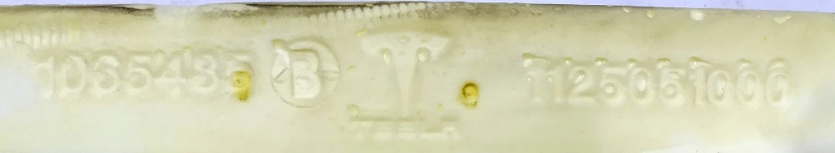 1 Пенный наполнитель боковой поддержки водительского сиденья левый (с повреж.) Tesla model S REST, model X 9876527-03-A