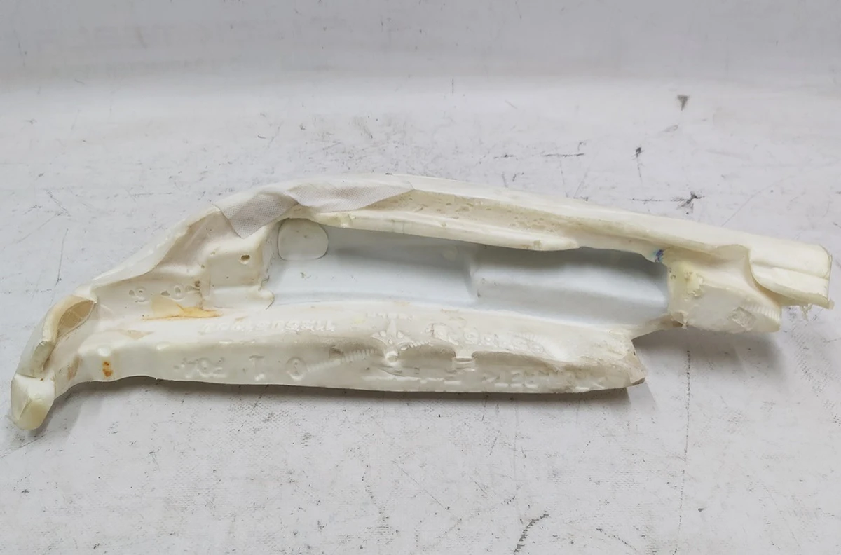 1 Пінний наповнювач бічної підтримки сидіння водія лівий Tesla model S REST, model X 1065485-B