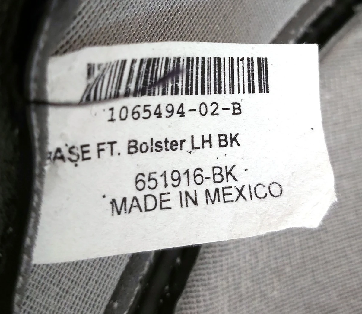 1 Side support trim and upper part of the passenger's seat PUR BLACK Tesla model S REST 1065494-02-D