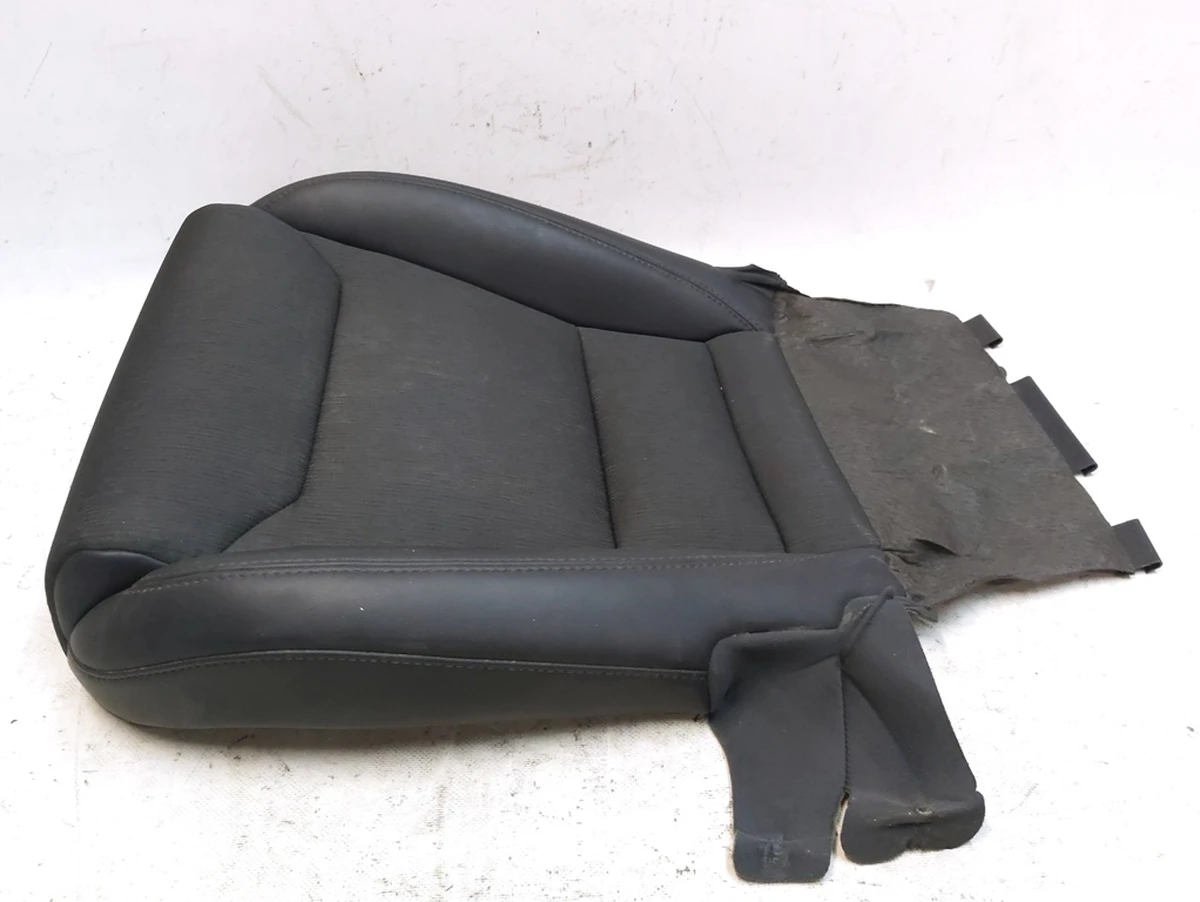 1 Обшивка нижньої частини пасажирського сидіння TXT SEAT Tesla Model S REST 1454067-00-A
