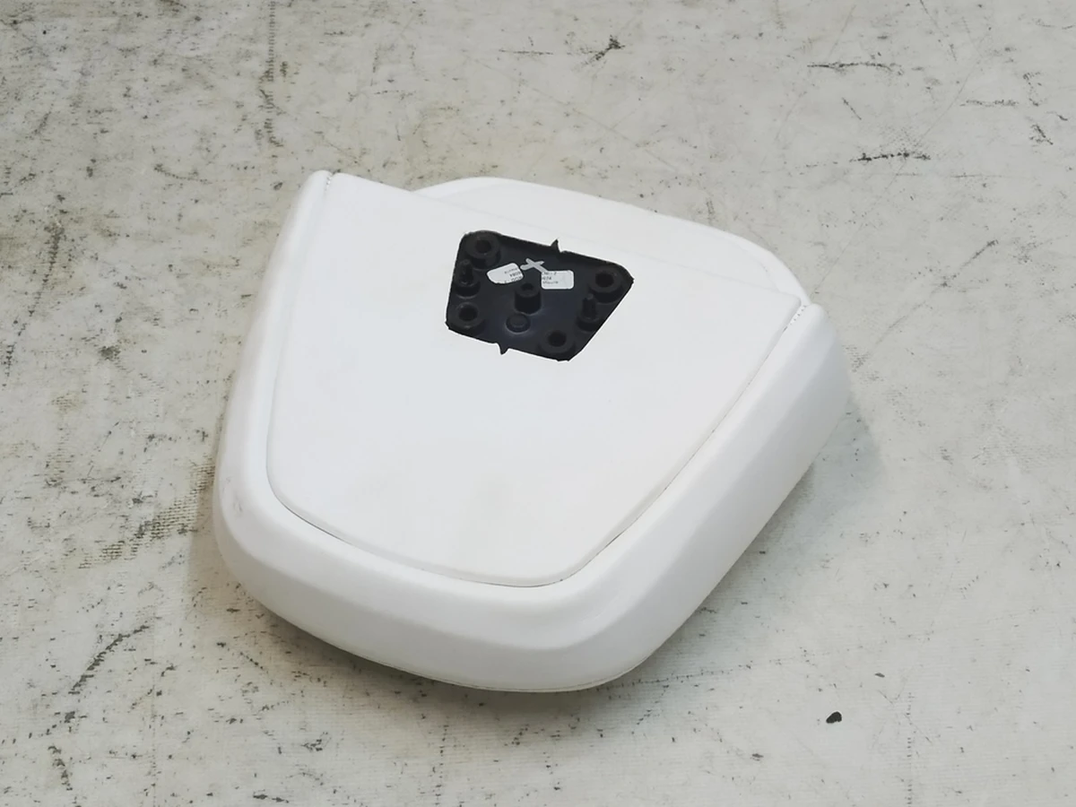 3 1ST ROW headrest trim assembly - PREMIUM - WHITE Tesla Model S REST, Model X 1065501-01-B