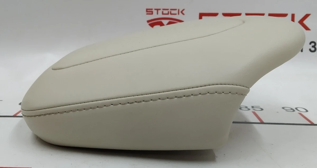 3 Підголівник сидіння водійського/пасажирського PUR CREAM Tesla model X, model S REST 1065501-05-B