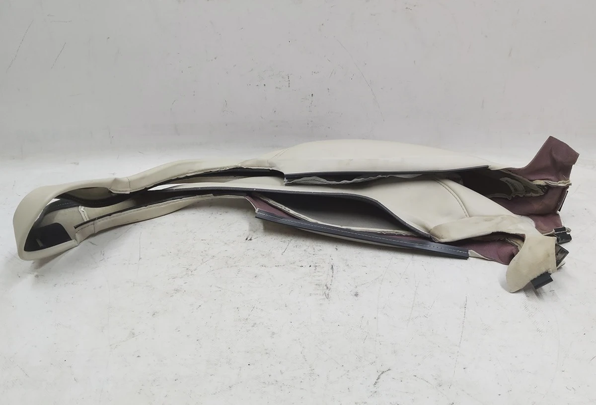 1 Side support trim and upper part of the driver's seat PUR CRM Tesla model S REST, model X 1065502-05-B