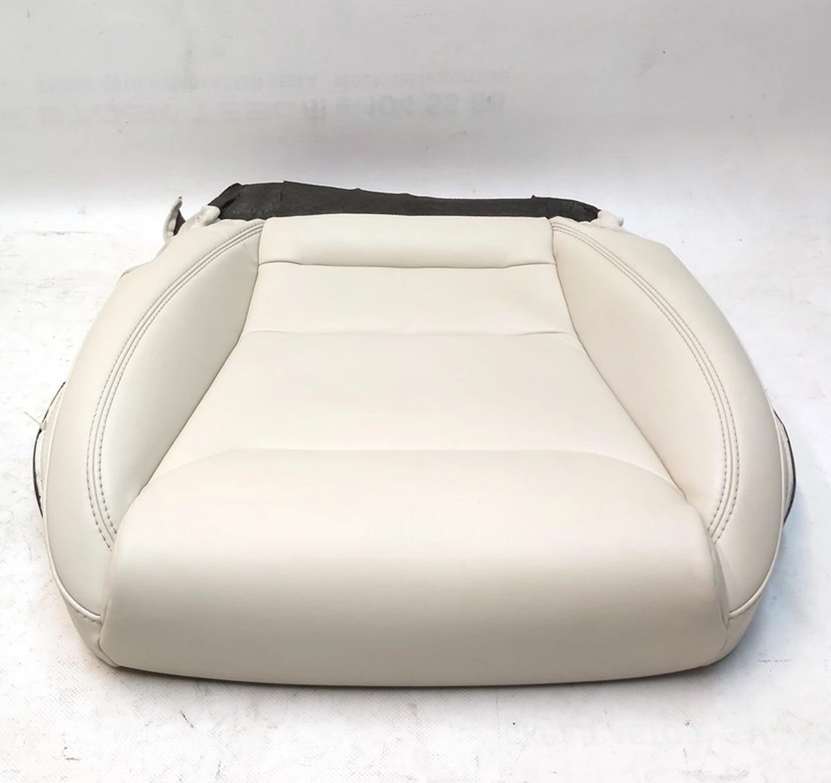 13 Нижня частина сидіння водія з підігрівом і датчиком присутності PUR CRM Tesla model S REST, model X 2222222-03-A