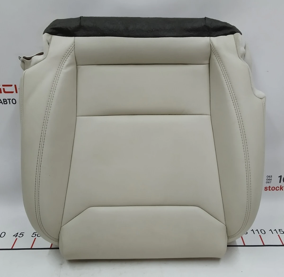 2 Обшивка подушки пасажирського сидіння з підігрівом та без датчика присутності PUR CRM Tesla model S REST, model X 9876524-03-A