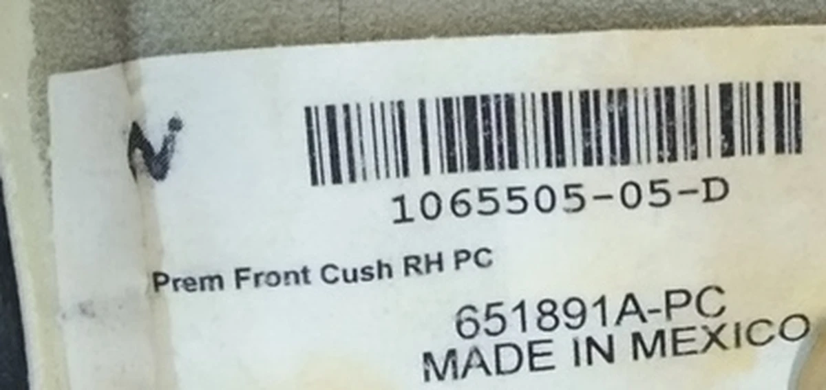 2 Обшивка подушки пасажирського сидіння PUR CRM Tesla model S REST, model X 9876524-03-A