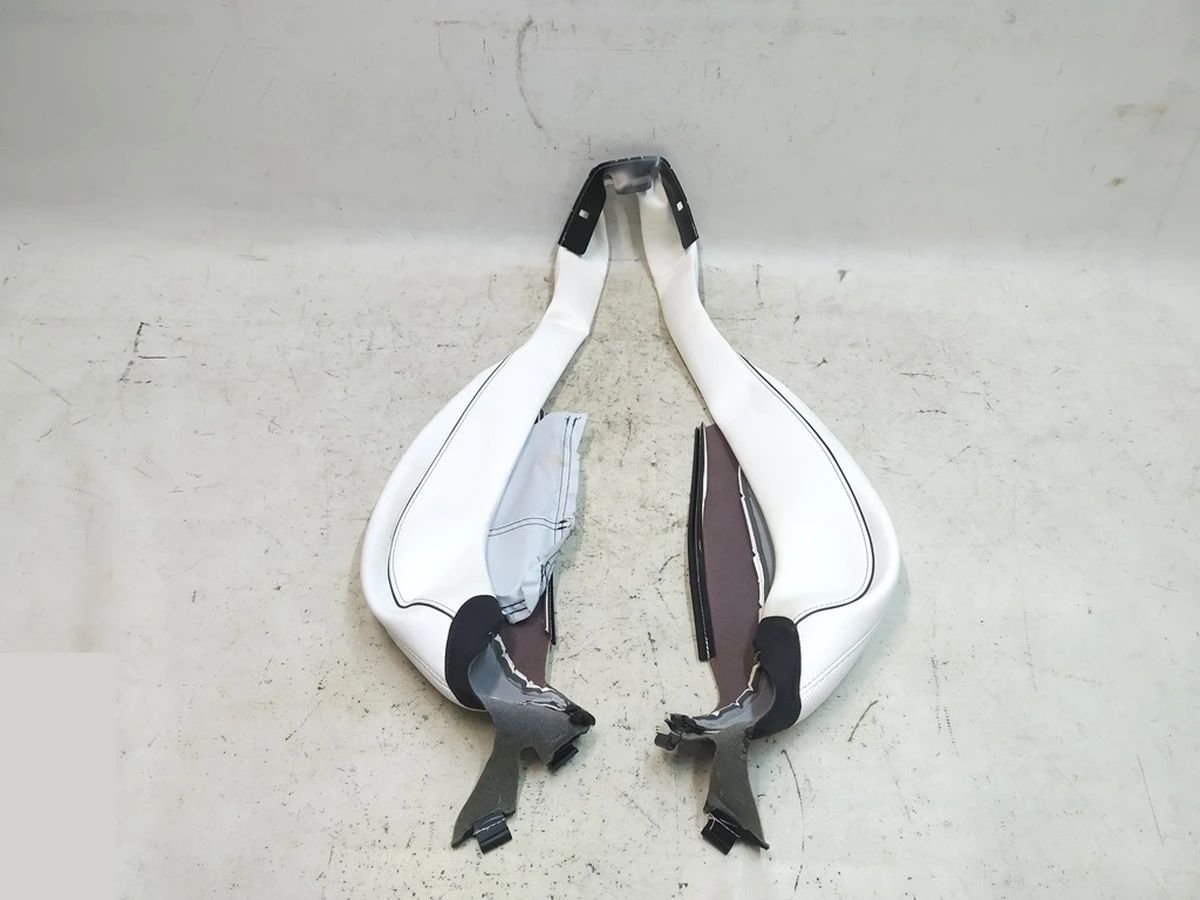 1 Обшивка бічної підтримки та кантика верхньої частини водійського сидіння LUX WHITE Tesla Model S REST, Model X 1074785-04-E