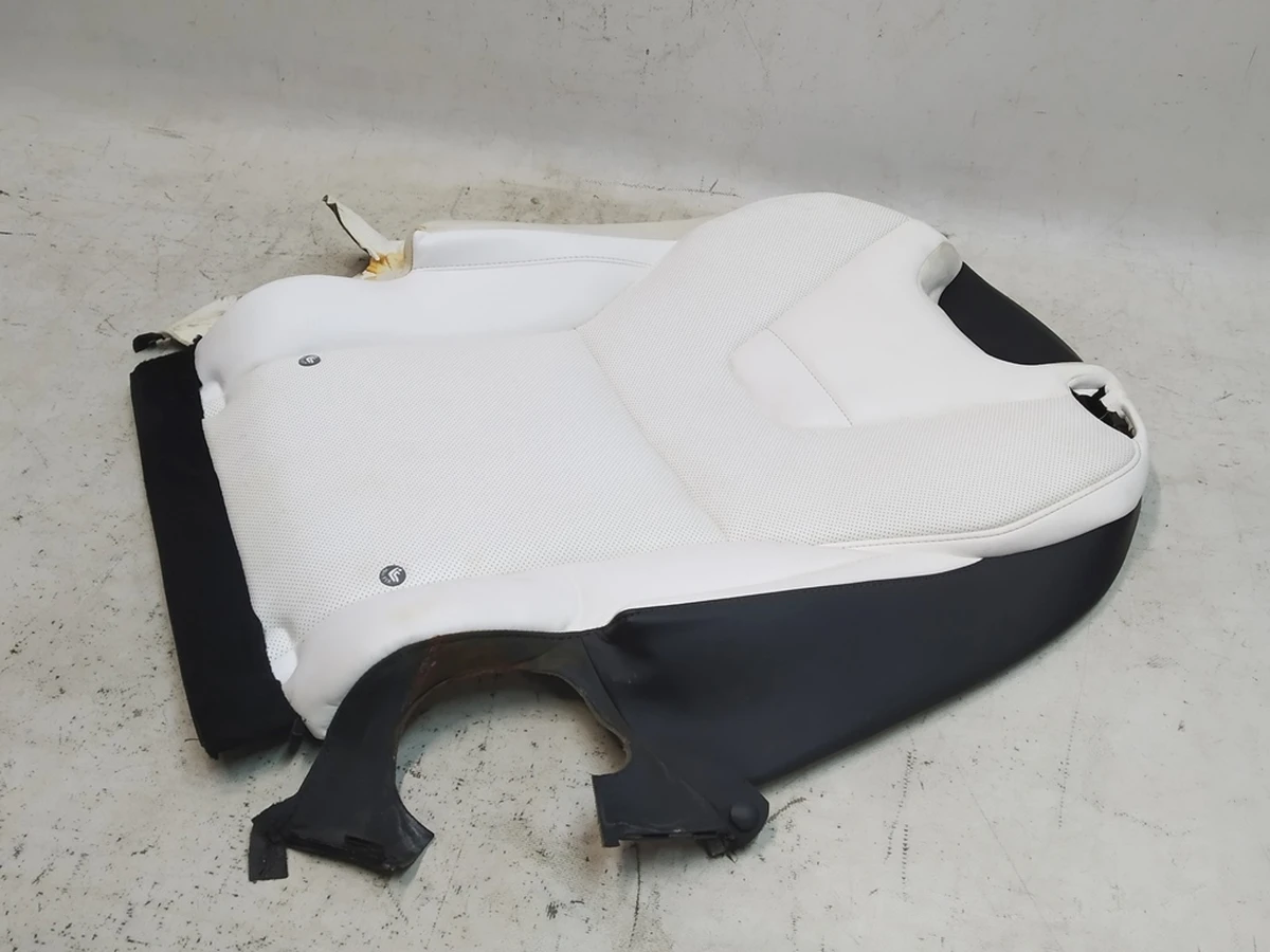 1 Обшивка спинки 3-го ряду сидінь ліва LUX ULTRA WHITE Tesla Model X 1074842-04-C